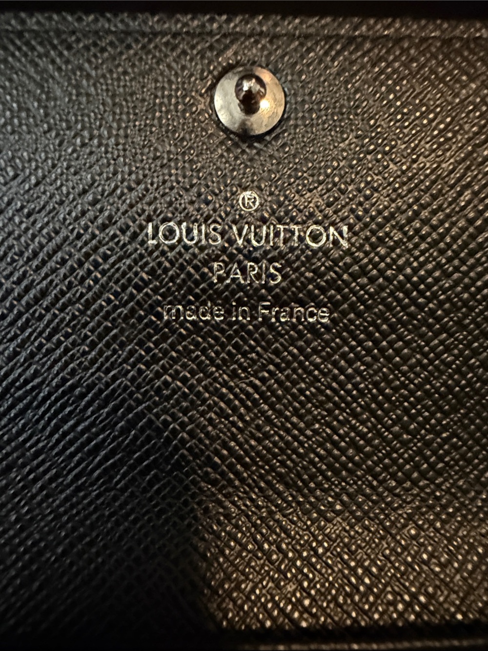 Louis Vuitton Black Textured Key Holder - Picture 5 of 7